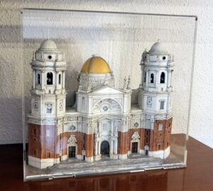 , Urnas de metacrilato para maquetas