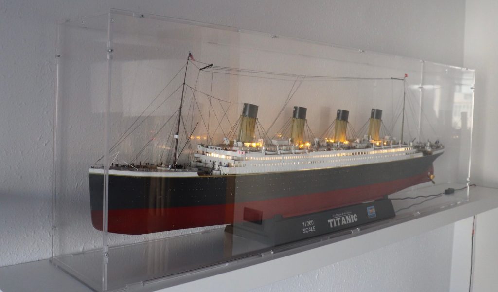 urna barco Titanic. de Quin